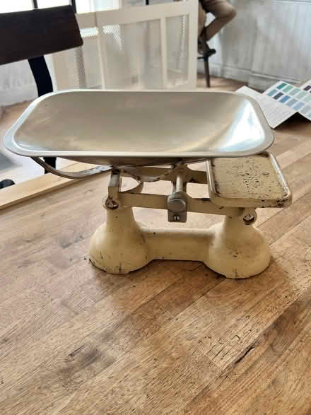 Photo of free Scales no 3 and selection of weights (Petersfield GU31) #1