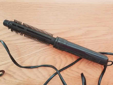 Photo of free Braun Curling Tongs WORKING (Hamble SO31) #3