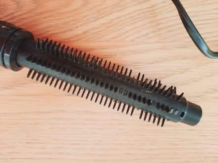 Photo of free Braun Curling Tongs (Hamble-le-Rice SO31) #4