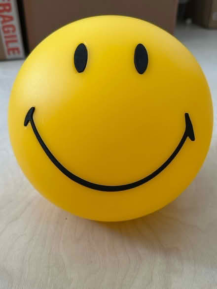 Photo of free 2nd of 2 USB charge Smile lamp (Peckham SE15) #1
