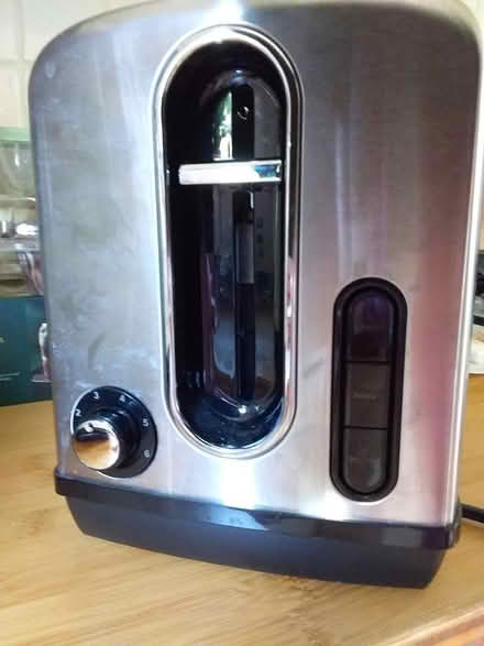 Photo of free 2 slice toaster (Sands, High Wycombe, HP12) #1