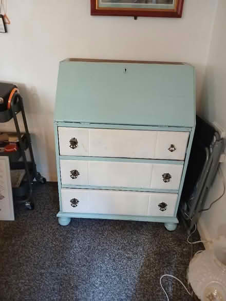 Photo of free Old bureau (FairOak Close PR2) #2