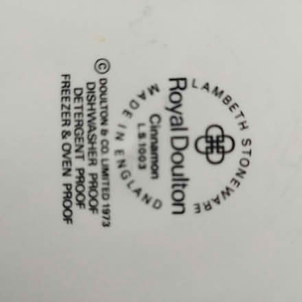 Photo of free Royal Doulton plates (Morden SM4) #3