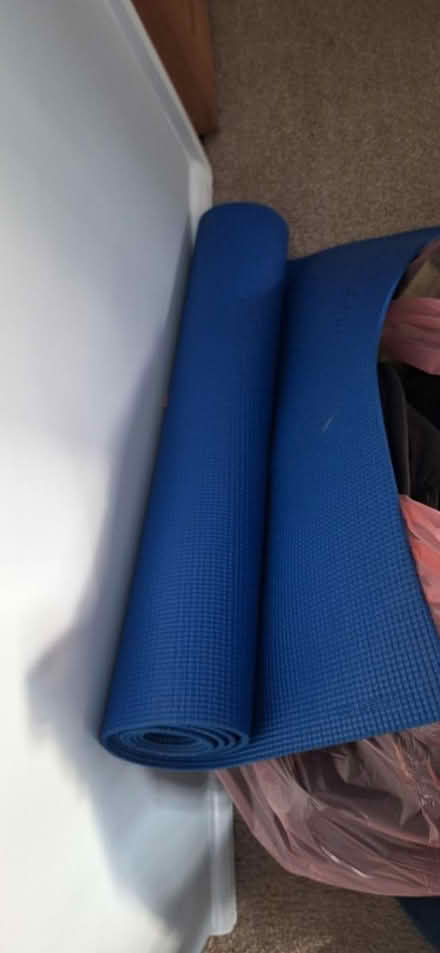 Photo of free Yoga mat (South Green CM11) #1