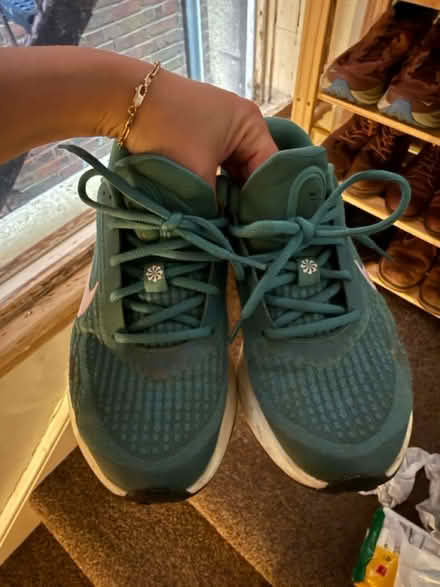 Photo of free UK 4.5 Nike Trainers (BN3) #1