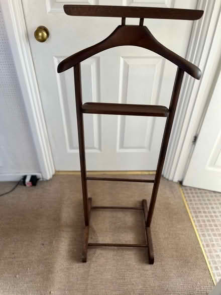 Photo of free Gentleman’s valet stand (Hoddesdon EN11) #1