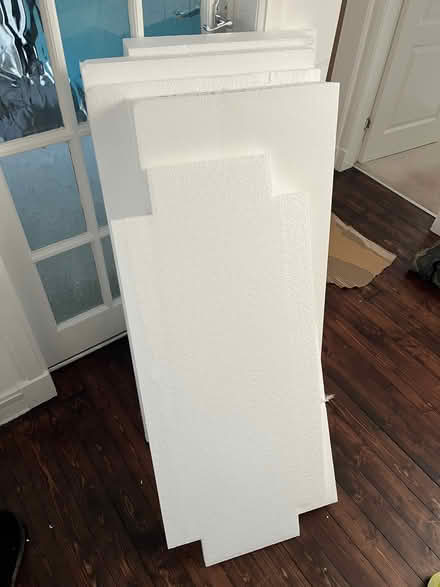 Photo of free White Polystyrene Sheets For Packing Or Insulation (Newton Mearns G77) #1