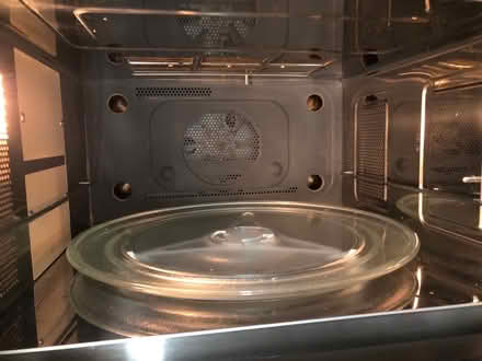 Photo of free Whirlpool microwave for repair or parts (Stoneferry HU7) #2