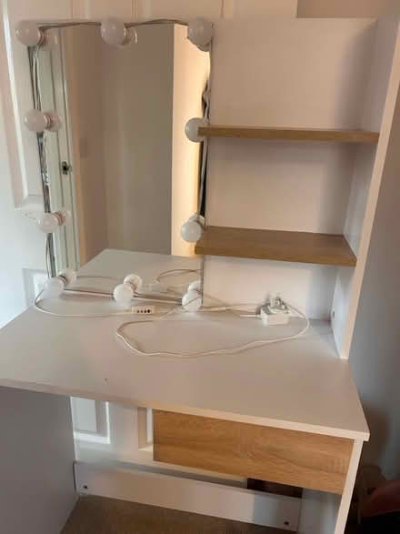 Photo of free Dressing Table (Ludgershall SP11) #1