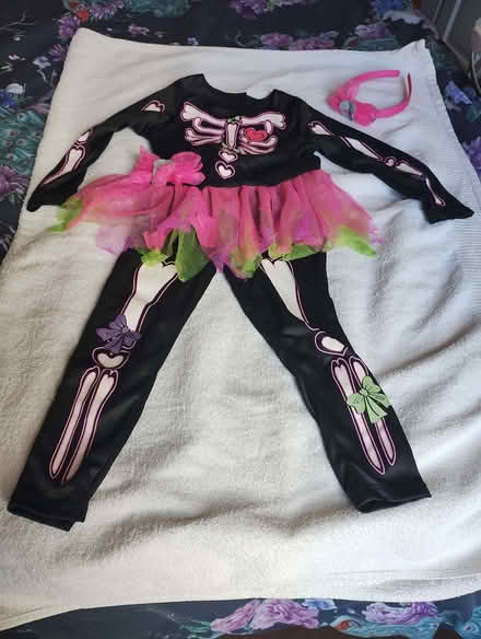 Photo of free Costume: age 3-4 (Brockley SE4) #1