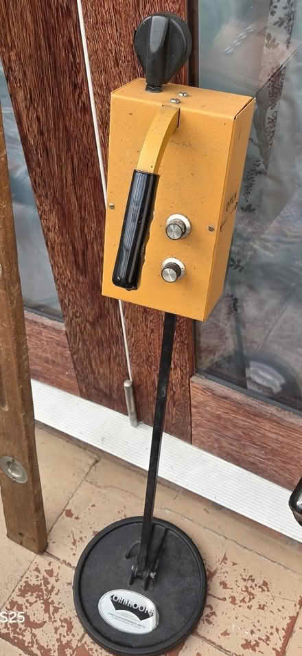 Photo of free Vintage 1980s metal detectors (B71) #1