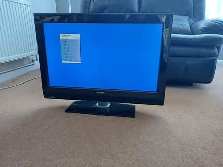 Photo of free Phillips 32" TV (Borehamwood towards Shenley) #1