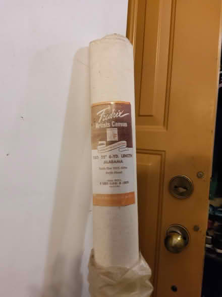 Photo of free Artists' Canvas (roll) (Birkdale&Ellesmere, Scarb.) #1
