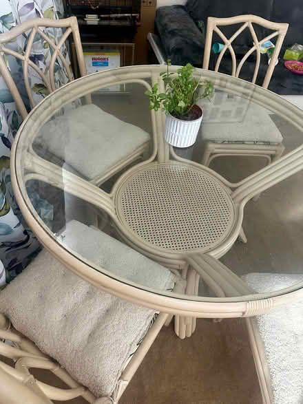 Photo of free Round dinner table and 6 chairs (London Colney AL2) #4