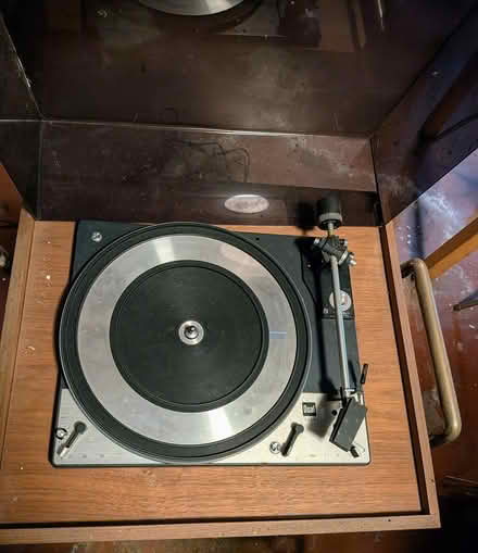 Photo of free vintage Dual 1209 turntable (Anna st in Teaneck) #1