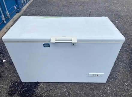 Photo of chest freezer (Purfleet RM19) #1