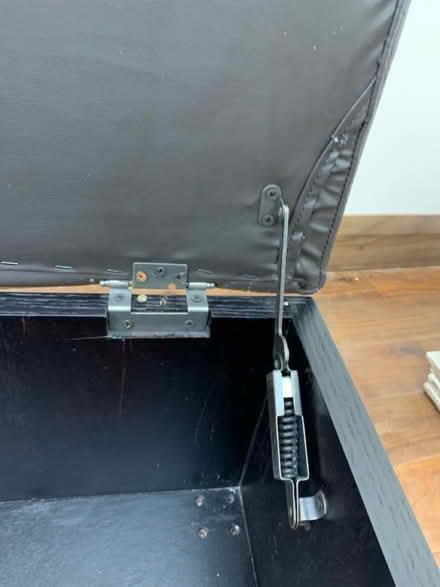 Photo of free Faux Leather Ottoman Storage Bench (West Finchley station N3) #4