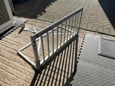 Photo of free Childs bed guard for single bed (Bishop's Stortford CM23) #1