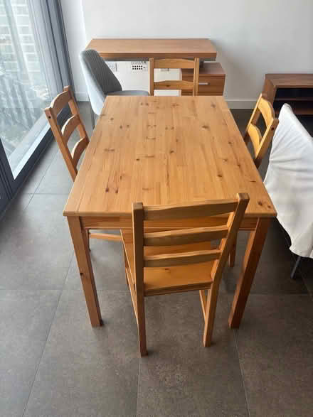 Photo of free 4 seat dining table with 4 chairs (islington EC1V) #1