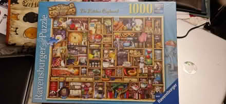 Photo of free 1000 pce jigsaw puzzle (Upper Wellsway BA2) #1