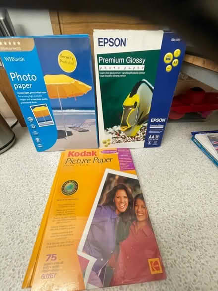 Photo of free Photo printing paper (Hanwell W13) #2