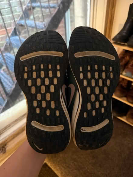 Photo of free UK 4.5 Nike Trainers (BN3) #3