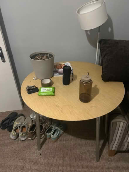 Photo of free 3x tables (Se5 7lw) #1