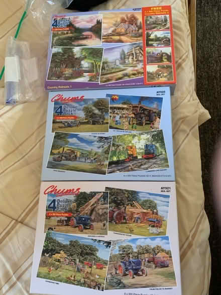 Photo of free Jigsaws by “chums” (Laindon SS15) #1