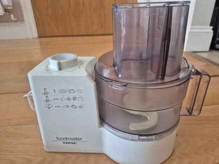 Photo of free Small food processor (Friern Barnet N11) #1