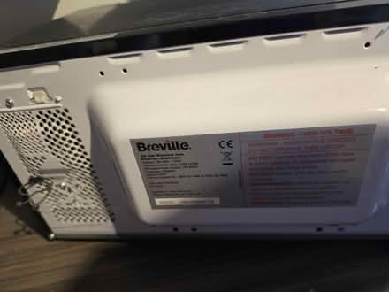 Photo of free Old microwave, working but dirty (Ebley GL10) #4
