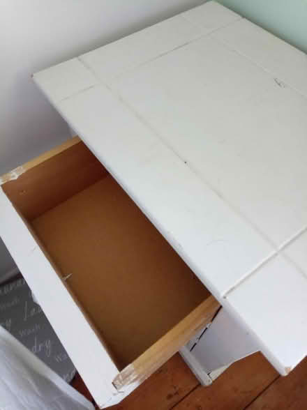 Photo of free Small side table/drawers (Pudsey LS28) #2