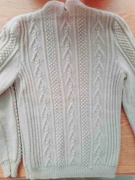 Photo of free Cream Mens Pullover Jumper SMALL (Hamble SO31) #4