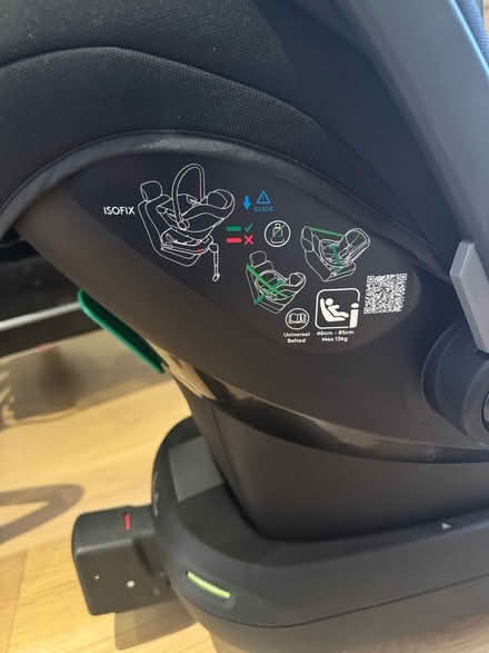 Photo of free Baby car seat (W12) #4