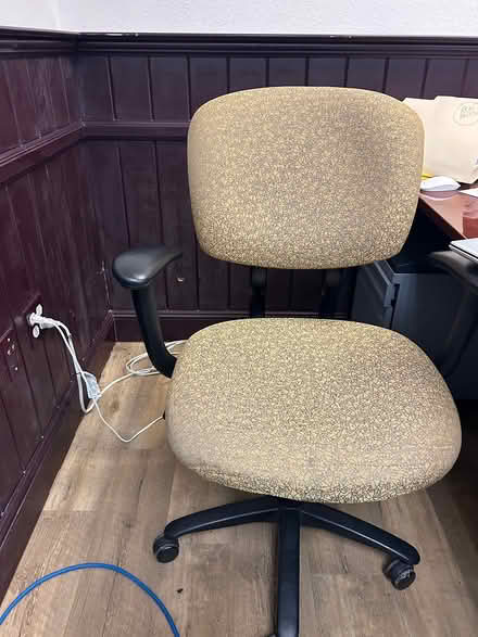 Photo of free Office furniture (Pacifica) #4