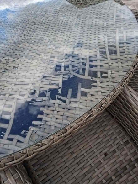 Photo of free Garden table and chairs (Wickford SS11) #3