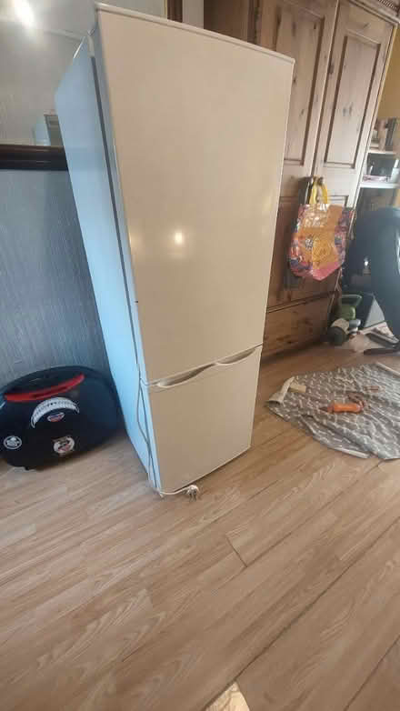 Photo of free Fridge freezer (L396RP) #1