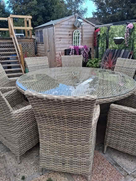 Photo of free Garden table and chairs (Wickford SS11) #1