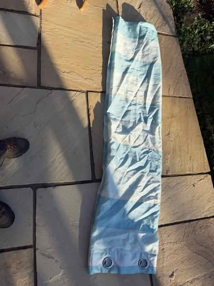 Photo of free Curtains, Shower curtain, bath mat, glasses (B93) (Knowle B93) #4
