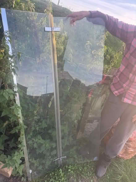 Photo of free Glass Shower Screen (Ilkeston DE7 4B) #2