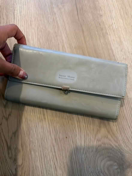 Photo of free Wallet (Bellina Mews NW5) #1