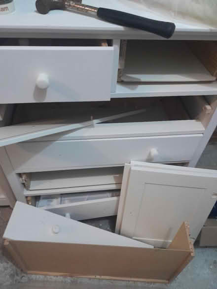 Photo of free White drawers (Hockley Heath B94) #1