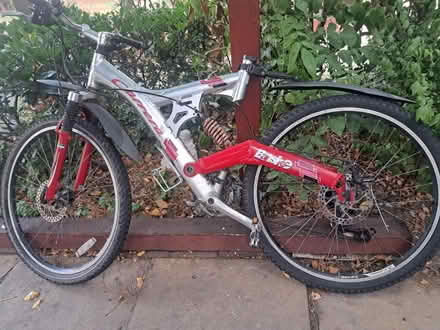 Photo of free Carrera Banshee Dual Suspension (Hayes UB3) #2