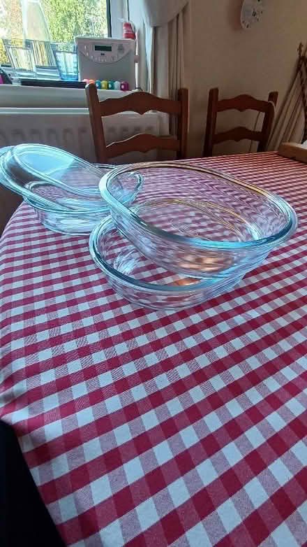Photo of free 3 Pyrex glass oval dishes. One with it's glass lid, 2 withou (Theale RG7) #1