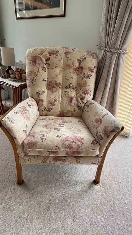 Photo of free Sofa and 2 chairs (Dairsie) #2