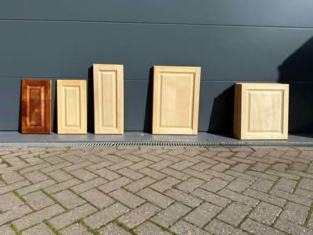 Photo of free 16 kitchen cabinet doors (LE16 9) #1