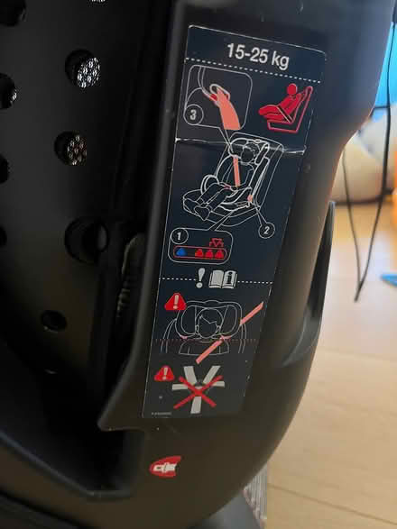 Photo of free Child’s car seat (Stepaside Dublin 18) #4