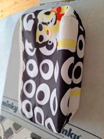 Photo of free 5 varnishes, pen and bag (crouch end, N8) #3