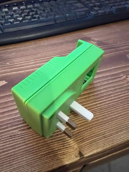 Photo of free Battery Charger SW4 (Clapham North SW4) #2