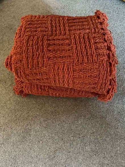 Photo of free 2 Orange Chenille Throws (Thanet CT9) #1