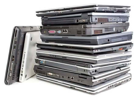 Photo of old computers & laptops (Woodley RG5) #2